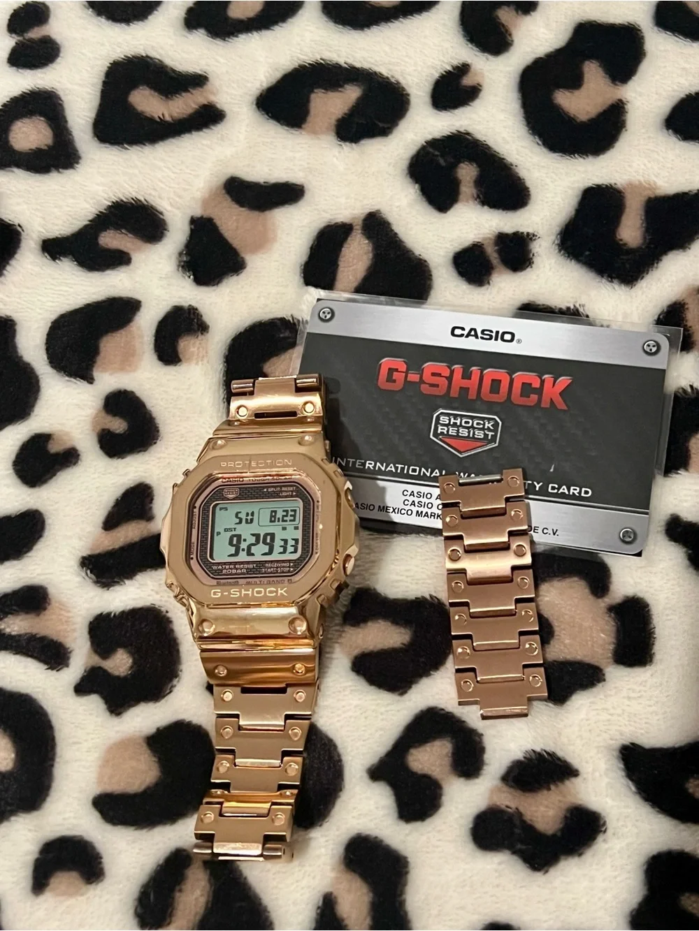 G-Shock b5000gd resistant water